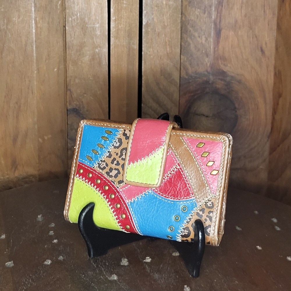 Fossil Patchwork Wallet - image 8